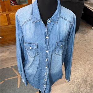 Torrid plus size 1X Blue Denim Button-Up Shirt western casual distressed country